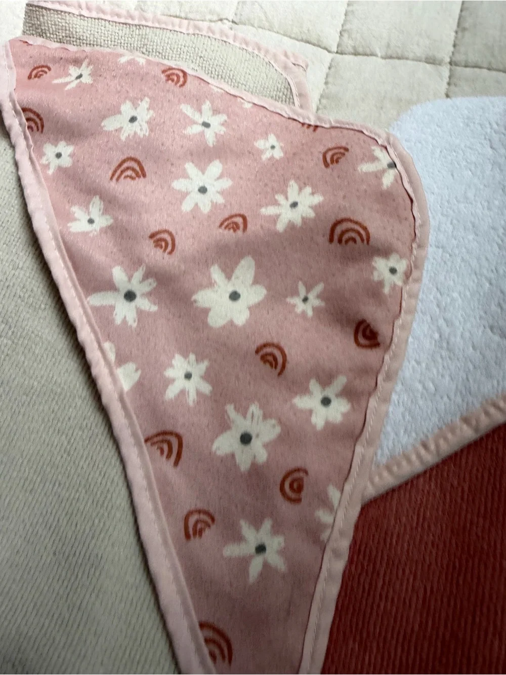 S/4 Hooded Baby Towels Set - Soft and Plush in Pink, Blush, Cream, Coral